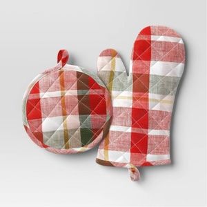 Threshold 2Pc Plaid Oven Mitt + Potholder Set